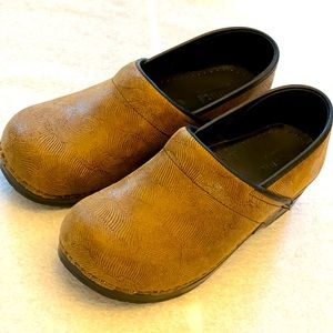 Sanita Original Danish Clogs Brown Swirl Print Womens Professional Size 40